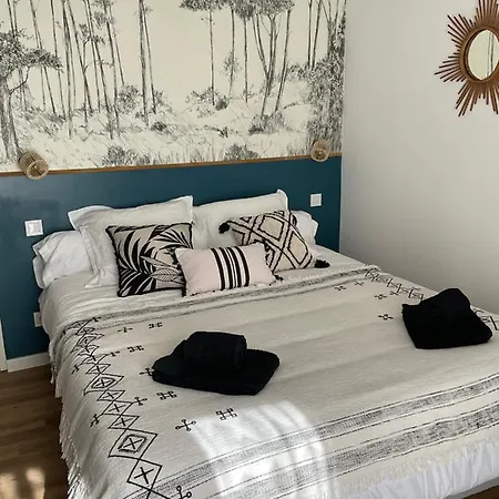 Studio pour 2 avec terrasse au pied de la Cité : ma pierre à l’édifice Carcassonne Extérieur photo